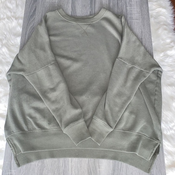 aerie crewneck - Picture 3 of 4